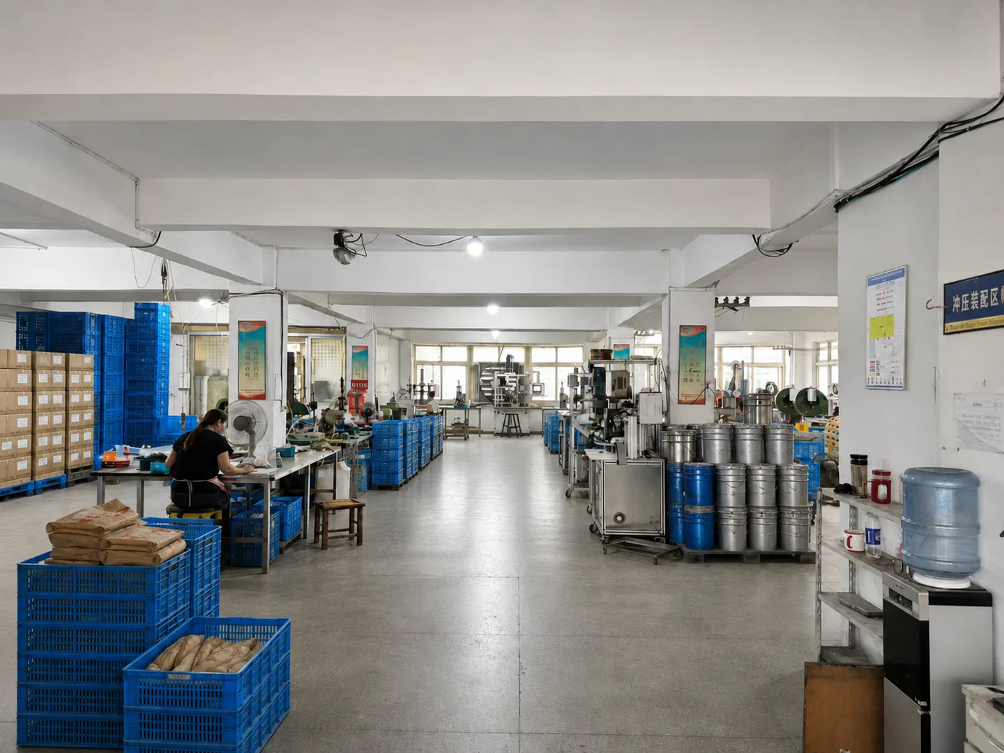 Automotive thermostat production workshop at the SHENGGUANG factory